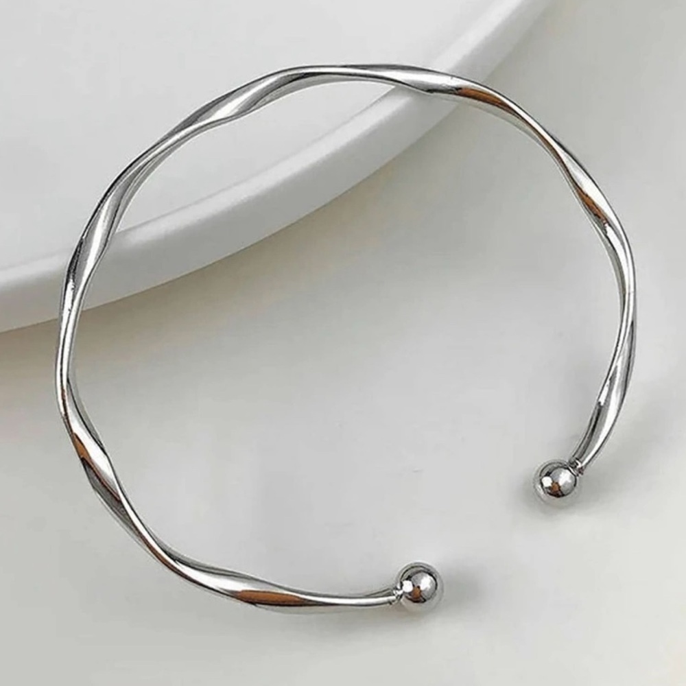 Gold or Silver Twist Design‎ Open Cuff Bracelet. New - Picture 7 of 11